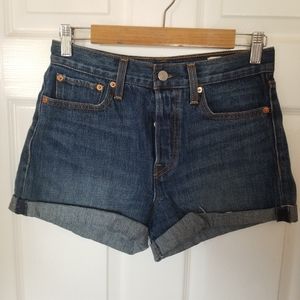 FP LEVI'S shorts size 28 blue jean white cone